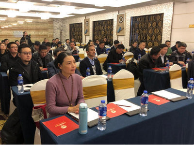 江蘇省重慶商會在南京成立!候鳥集團總裁王沖當選首任會長!_商業_行業_中金在線