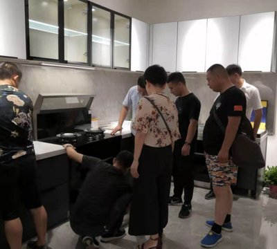 雅士林集成灶全國選商大會江蘇省區站又添九城