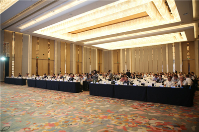 紅利快訊丨爭做綠色地板推廣使者,紅利榮膺2019世界地板業工商峰會產品銀獎